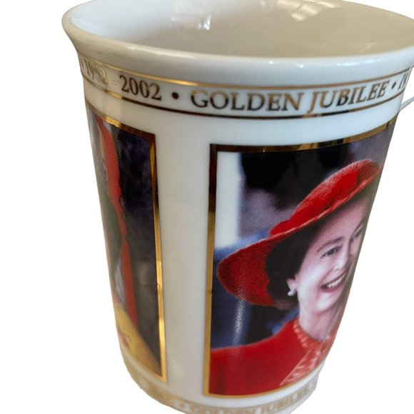 Vintage Golden Jubilee Queen Elizabeth II Commemorative 2002 Bone China 4"Hx3"W - Picture 7 of 9